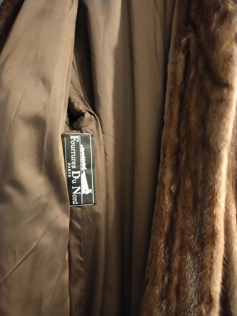 Artisan Furrier - Cappotto di pelliccia #2.1