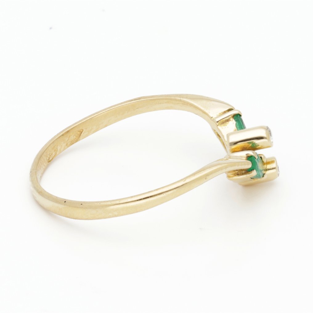 Ring - 18 kt. Yellow gold Emerald - Diamond #4.3