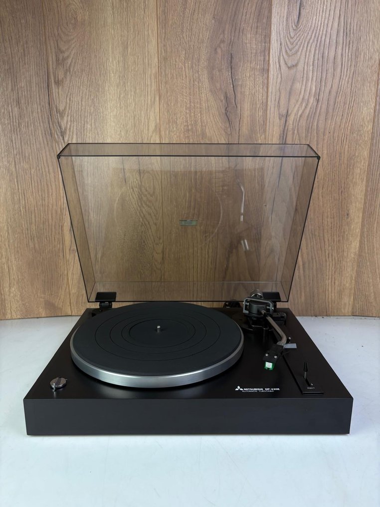 Mitsubishi - DP-430E Record player #1.0