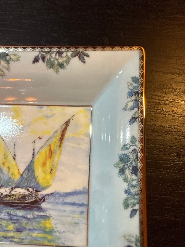 Vide poche - Limoges, Patek Philippe - Switzerland #3.2