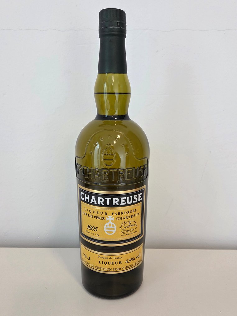 Chartreuse - Reine des Liqueurs    - b. 2015  - 700ml #4.3
