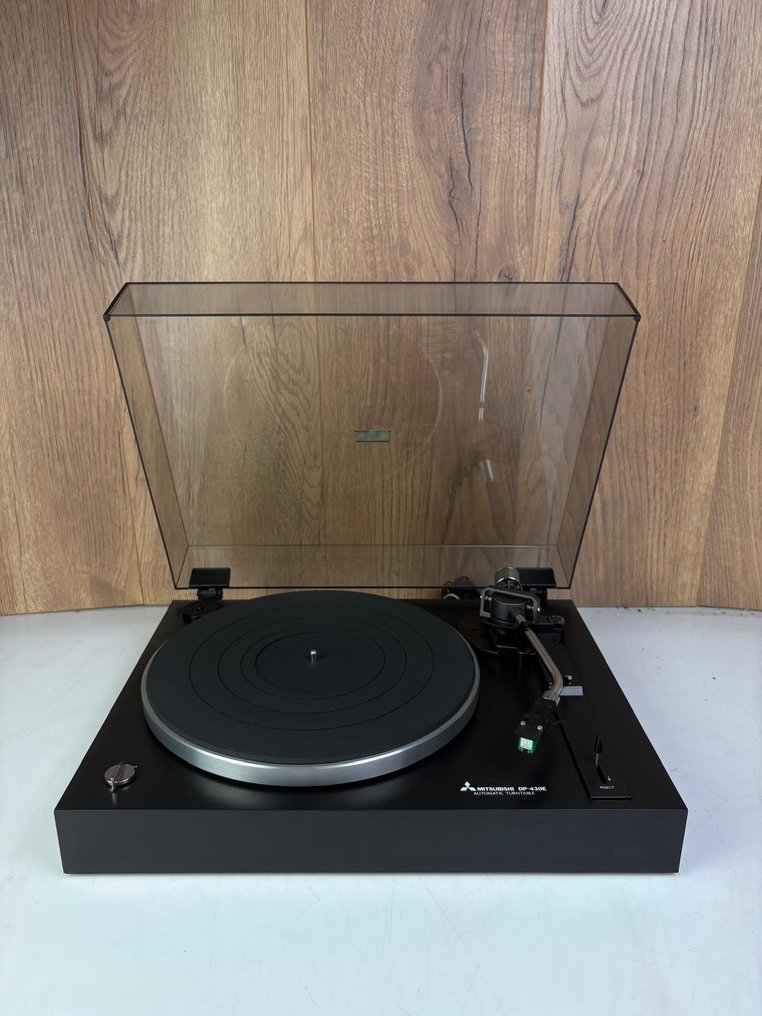 Mitsubishi - DP-430E Record player #1.0
