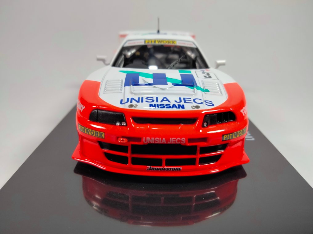 Ebbro 1:43 - 模型赛车 - Nissan Skyline "Unisia Jecs" [R33] #3 - Hasemi/Tanaka (1998) #4.3