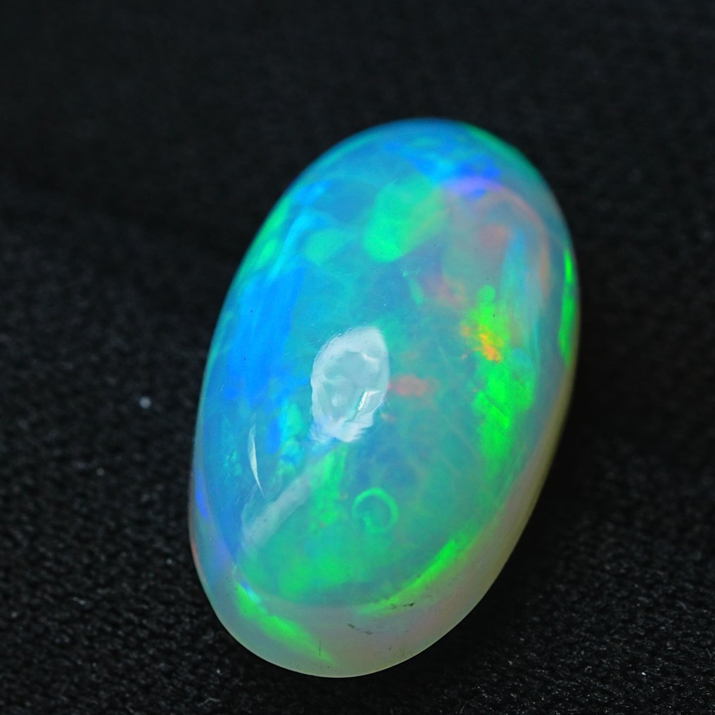 No reserve price White Opal  - 9.21 ct - International Colored Gemstone Association (ICA GemLab) - Fine Lightning Pattern #3.2