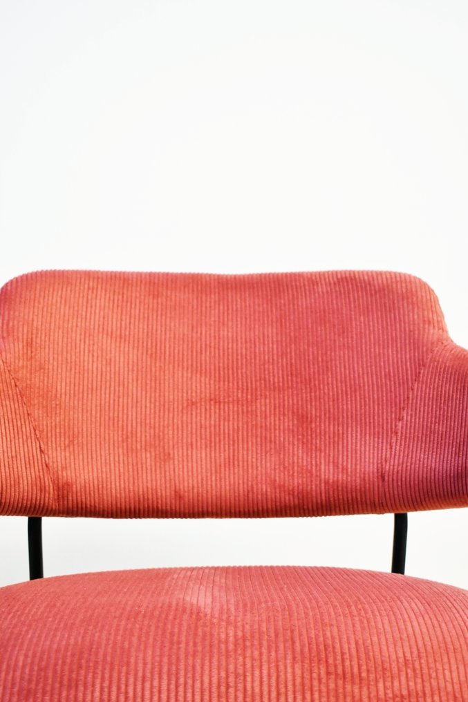 Equilibri-furniture - Viewport Studio - Sillón - Poltrona Adatto - Hierro, Textil #2.1