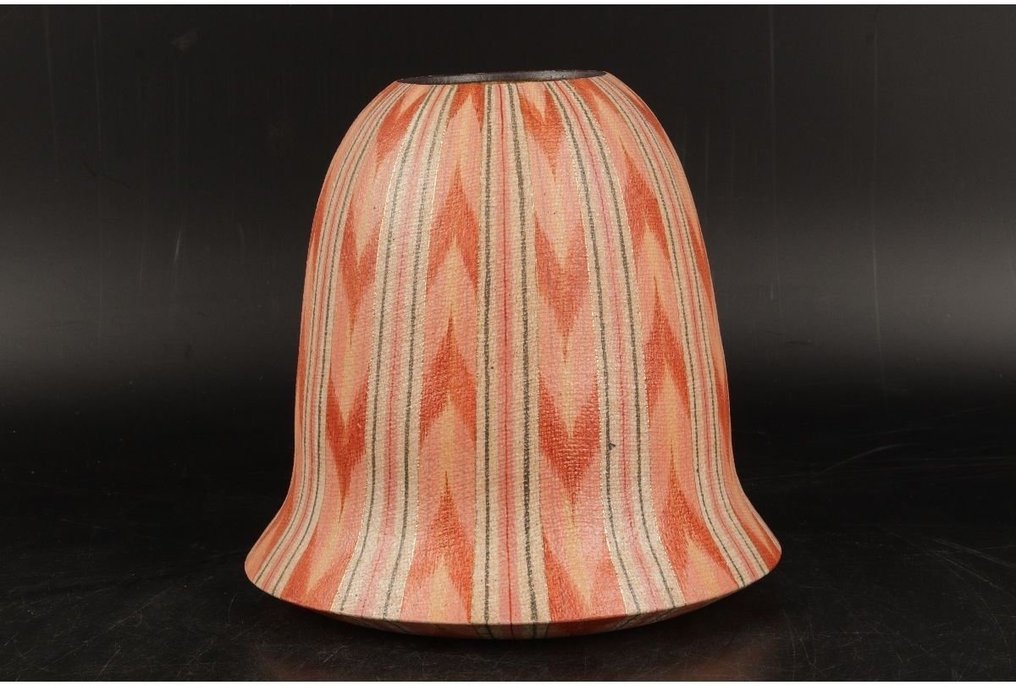 红色漆绘伊卡特图案罐，附原签名盒子 - 陶瓷 - 福野道隆 Fukuno Michitaka - 日本 - 1900-2000 #4.3