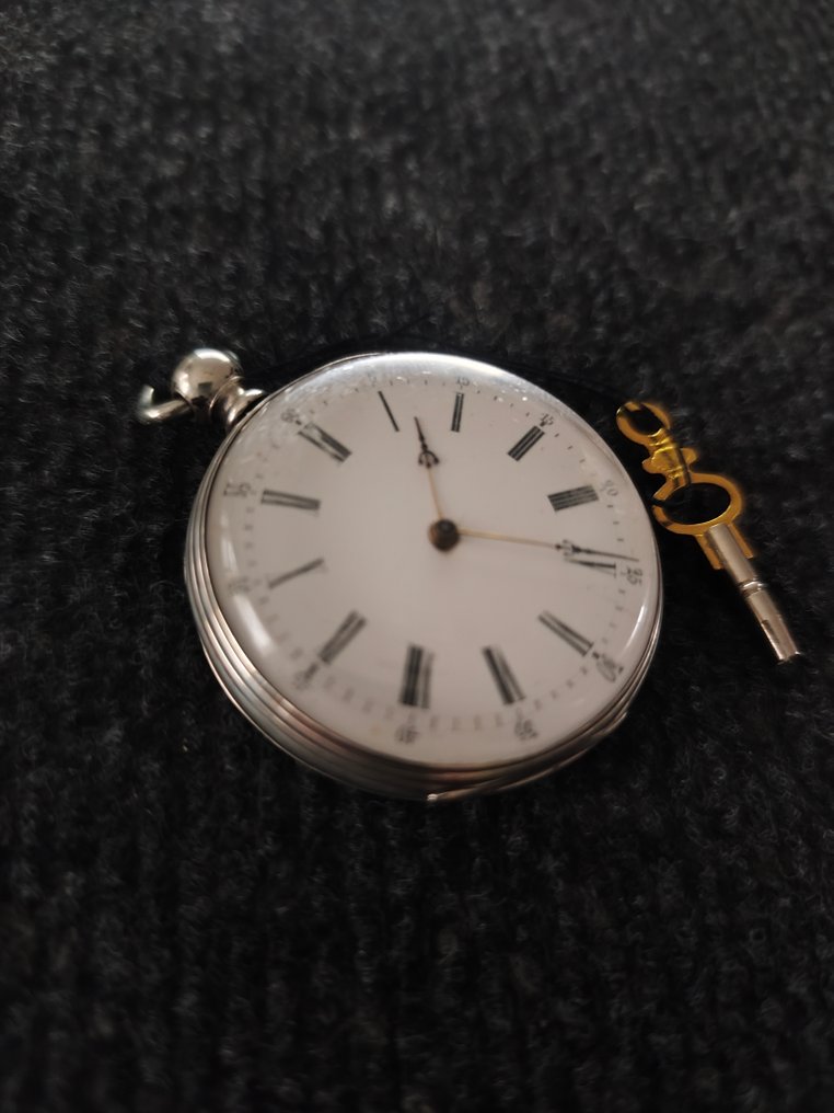 zakhorloge met sleutel - 1900-1949 #2.1