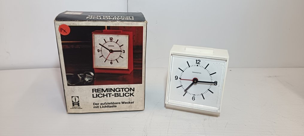 Επιτραπέζια ρολόγια και ρολόγια γραφείου - Remington -   Πλαστικό - 1970-1980 - ξυπνητήρι Δυτική Γερμανία #1.0