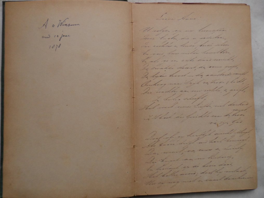 A.M.H. van Winsum e.a. Elburg / Breda e.a. - 2 oude poëziealbums 1878 en 1881 in groen en licht bruin bestempelde linnen banden met opdruk in 8o - 1878-1881 #2.1