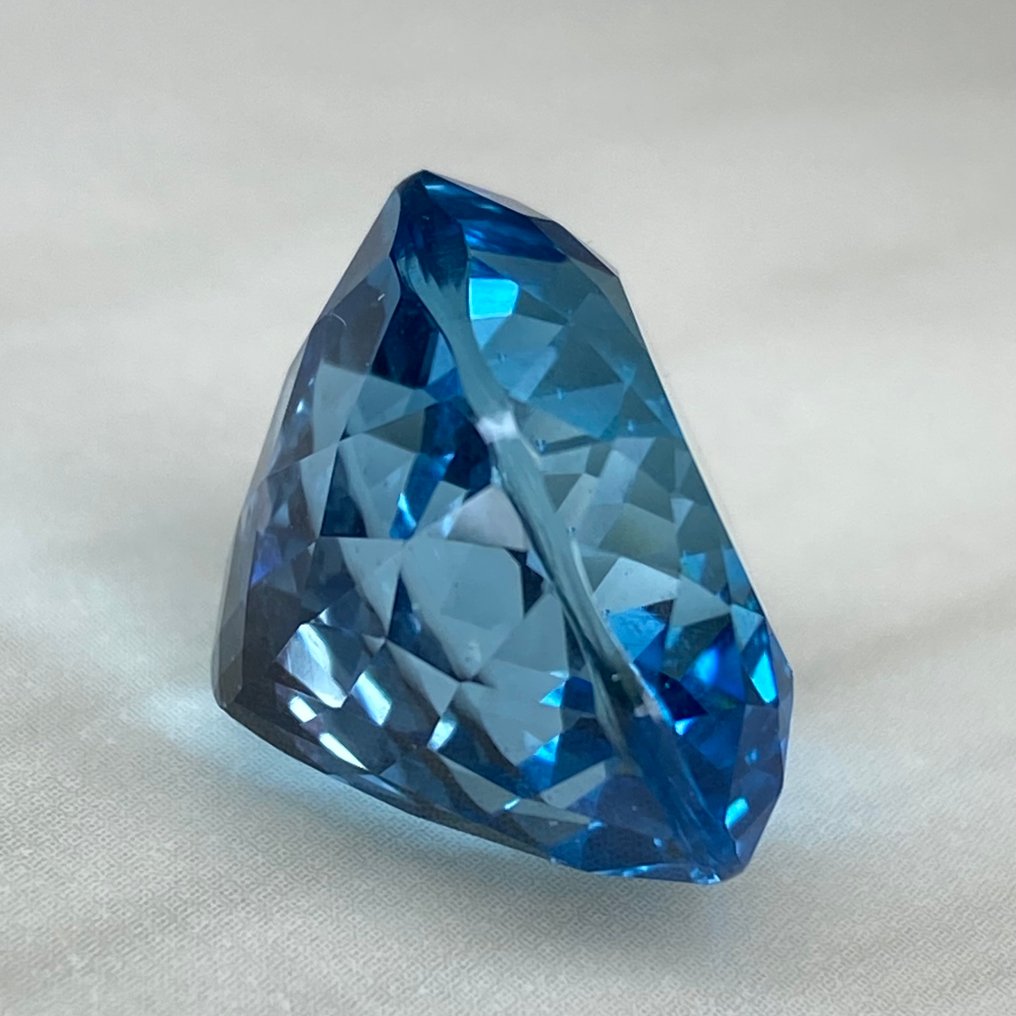 没有保留价 蓝色 黄宝石  - 31.48 ct - 国际有色宝石协会（ICA GemLab） #3.2