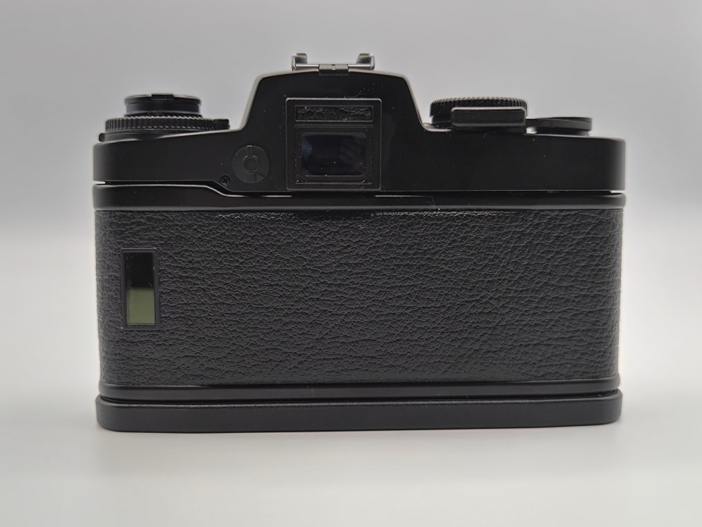 Leica R4 Single lens reflex camera (SLR) #2.1