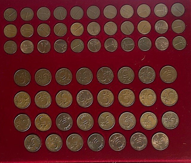 Ολλανδία. Cassette Juliana vanaf 1 cent tot en met 2,5 Gulden  (χωρίς τιμή ασφαλείας) #2.1