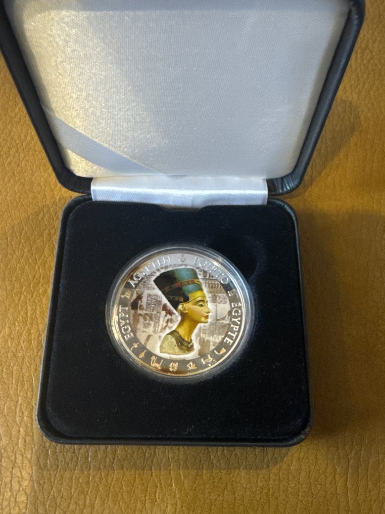 Fiji. 1 Dollar 2012 Anubis - Nofrete, 20g (.999)  (No reserve price) #1.0