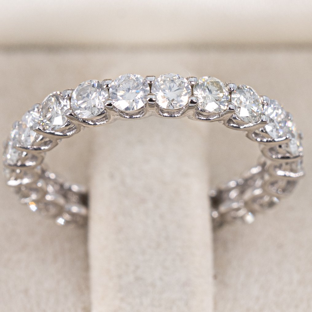 Ei pohjahintaa - Sormus - 14 kt. Valkokulta -  2.22ct. tw. Timantti (Luonnollinen) - GWLab #4.3