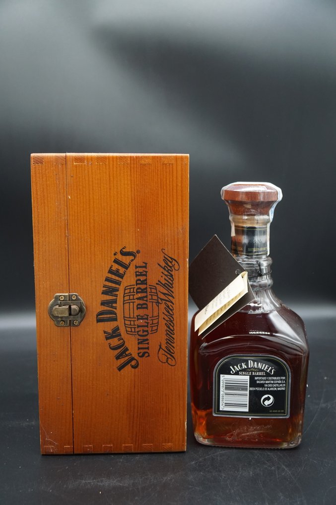 Jack Daniel's Single Barrel Select - 2003 in Matching Woodbox - Spanish Tax strip - Tag - 70cl #2.1