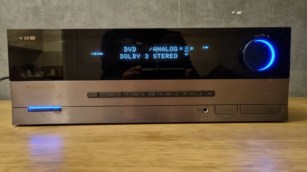 Harman Kardon - AVR 138 Solid state multi-channel receiver #1.0