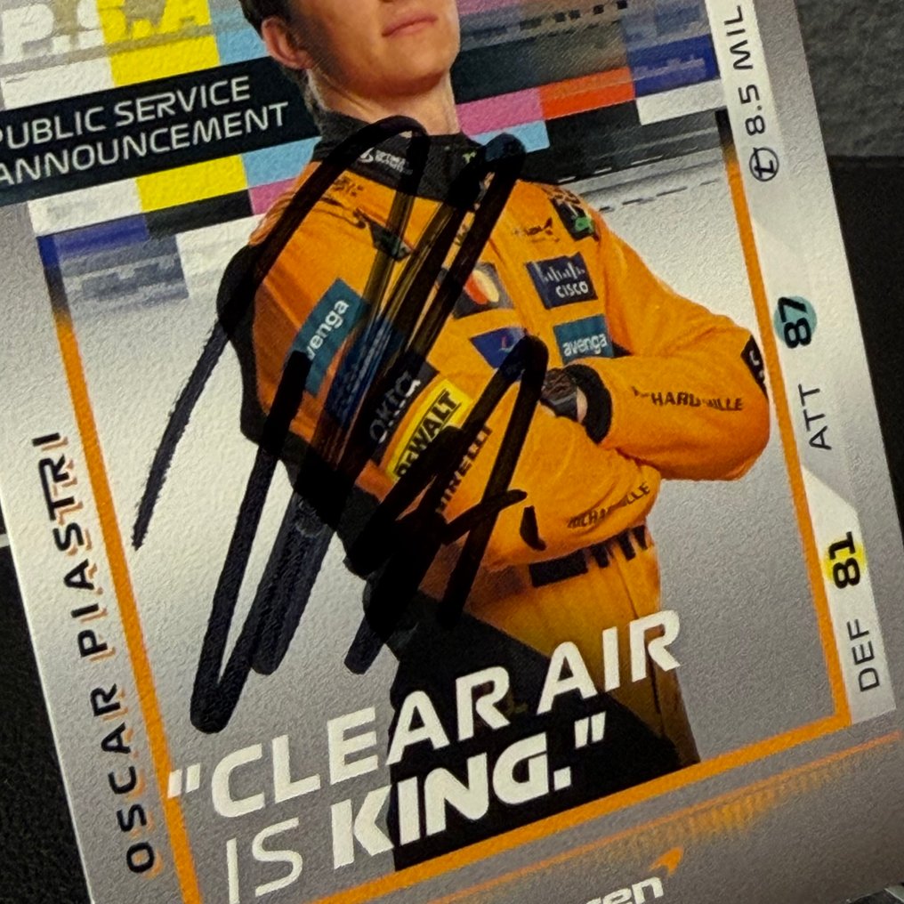 Mclaren - Topps 169 PSA Signed - Oscar Piastri - 2025 - Trading Card  #2.1