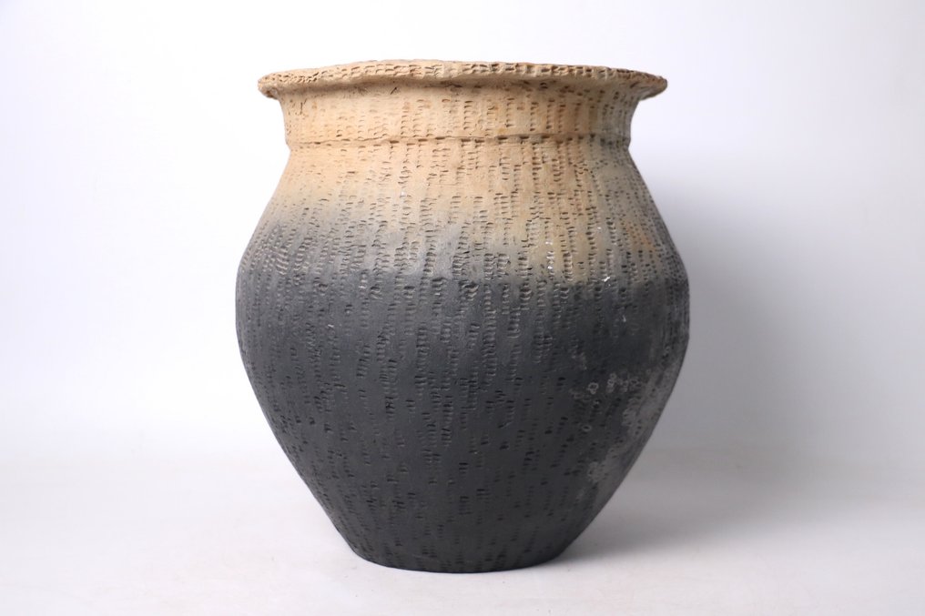 Βάζο Kokutō Yakishime - Μαύρο κεραμικό ψημένο σκεύος. - Κεραμικό - 坂田甚内 Jinnai Sakata (1943-) - Ιαπωνία - 1900-2000 #1.0