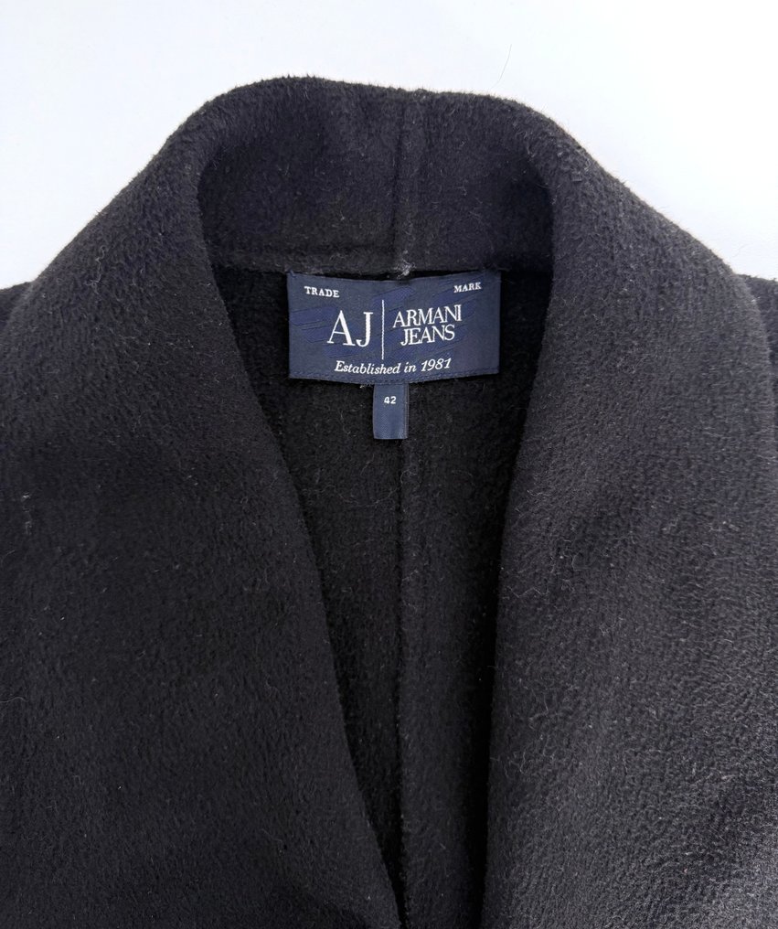 Armani - Mantel #3.2