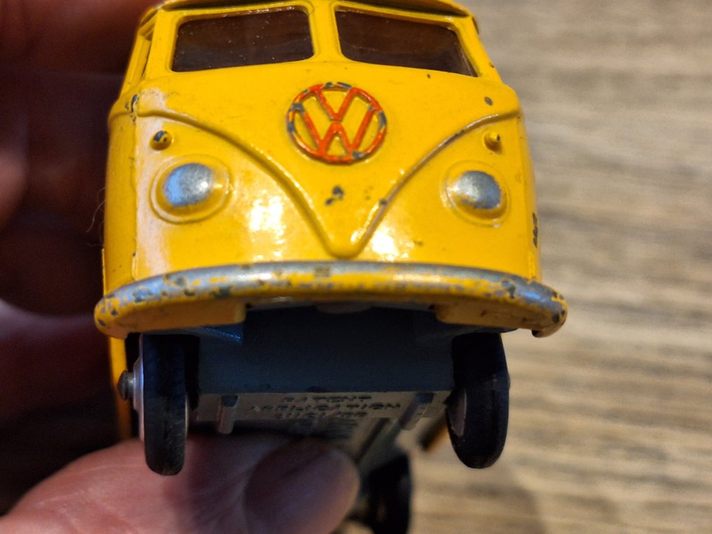 Corgi 1:43 - Modellauto - Volkswagen T1 pick-up met kap #4.3