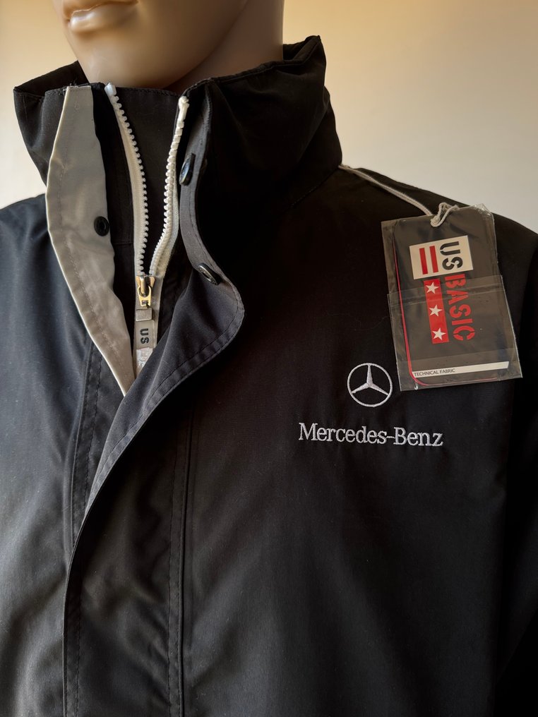 US Basic MERCEDES-BENZ - Vedenpitävä takki - Uudet lapulliset #1.0