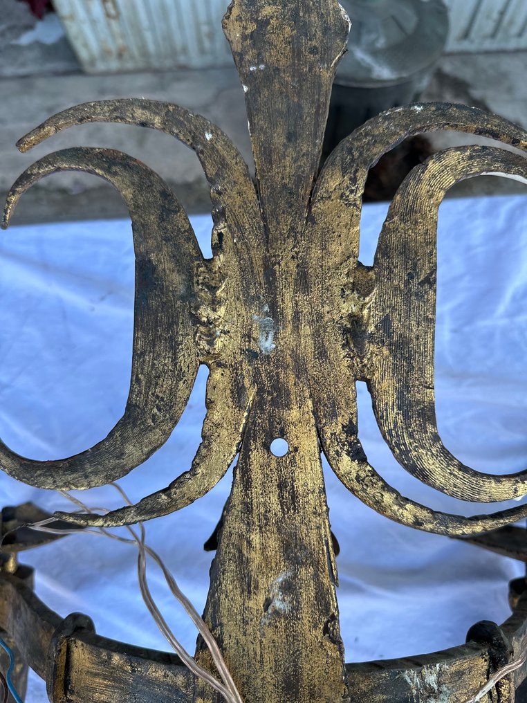 Væglampe (2) - Støbejern #3.2