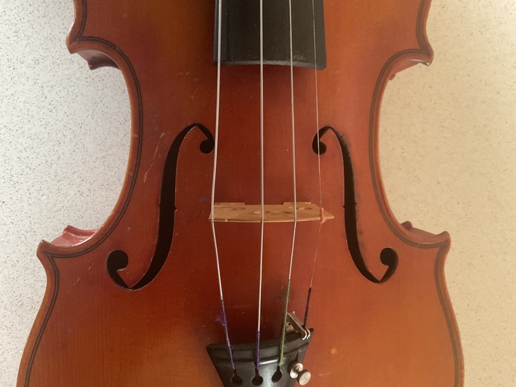 Labelled Paul Guth -  - Violin - Belgium #4.3