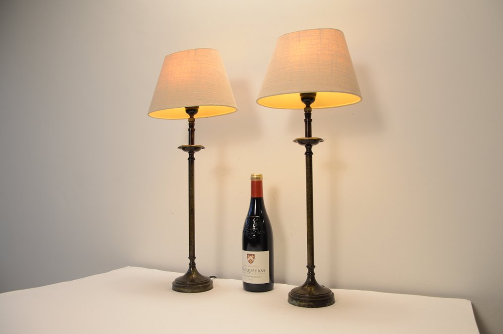Tischlampe (2) - Paar neoklassischer Tischlampen - Metall, Leinen #1.0