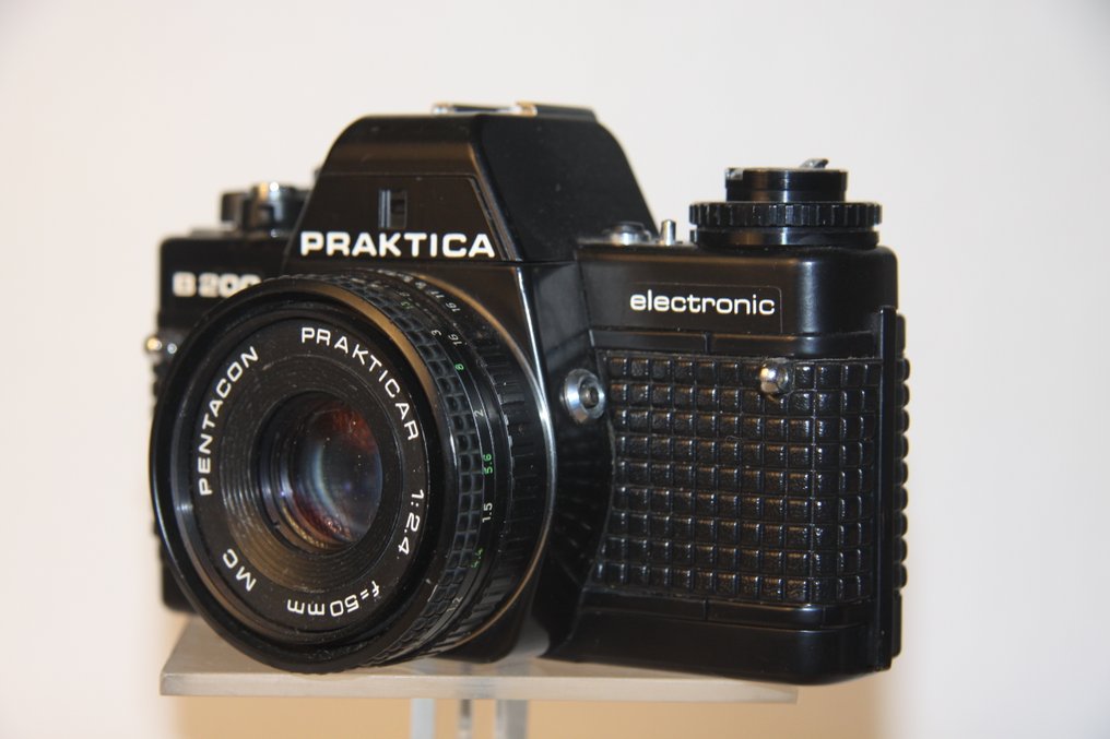 Praktica B200 electronic + Prakticar 2,4/50mm | Single lens reflex camera (SLR) #1.0