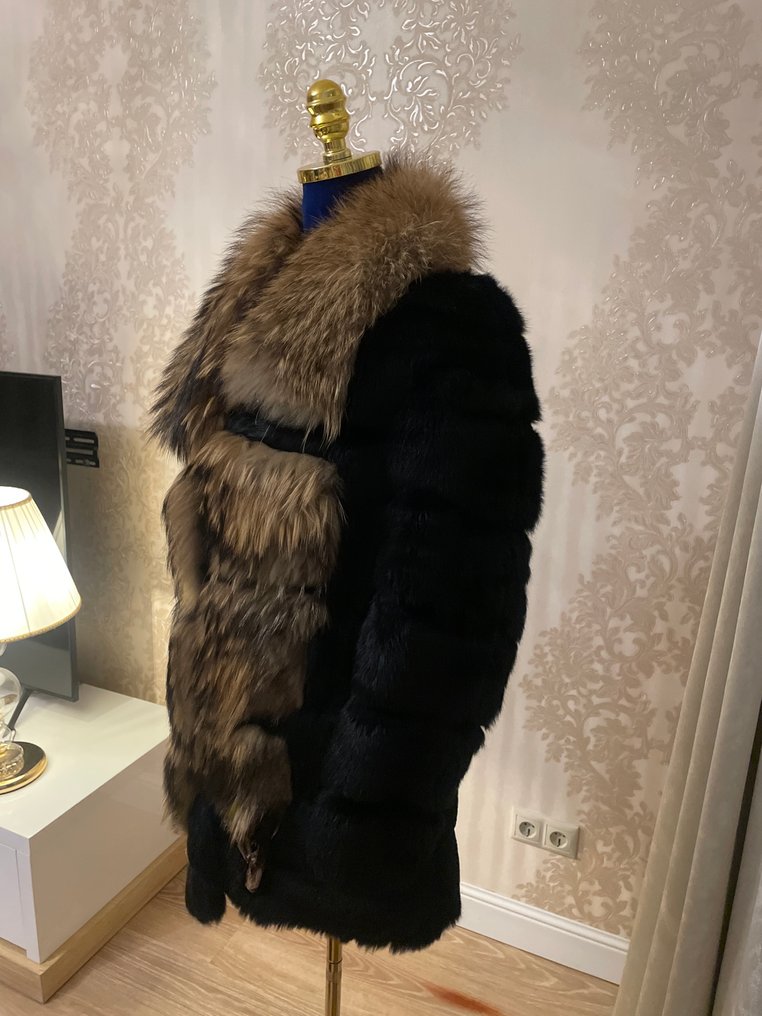 Artisan Furrier - Cappotto #1.0