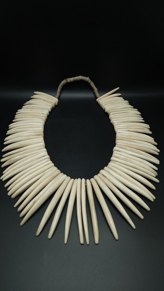 Υπέροχο κολιέ των βασιλισσών. - lega - Κονγκό RDC  (χωρίς τιμή ασφαλείας) #2.1