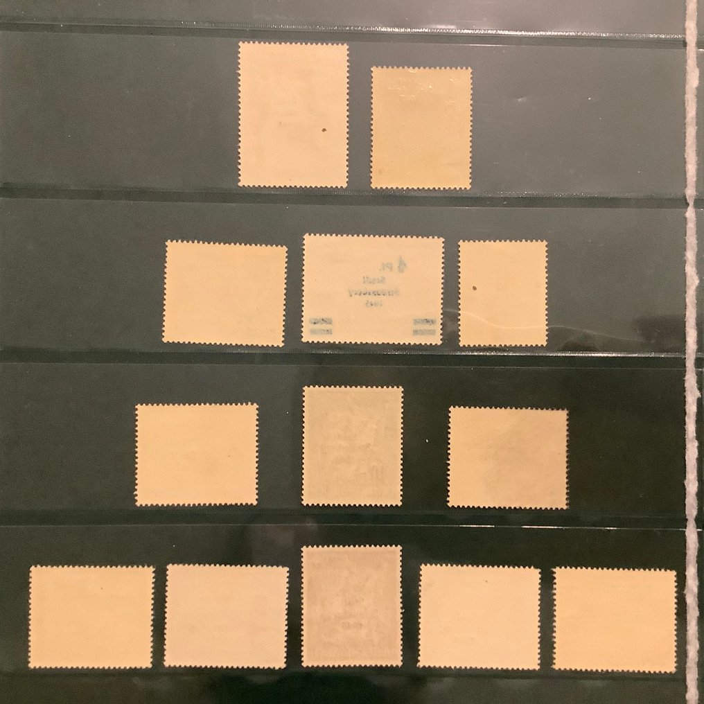 Γερμανία - Τοπικά ταχυδρομεία 1945 - Strausberg: σφραγίδες Γερμανικής Αυτοκρατορίας με τοπική εκτύπωση - μερικώς ελεγμένες - Michel 7/29 #3.2