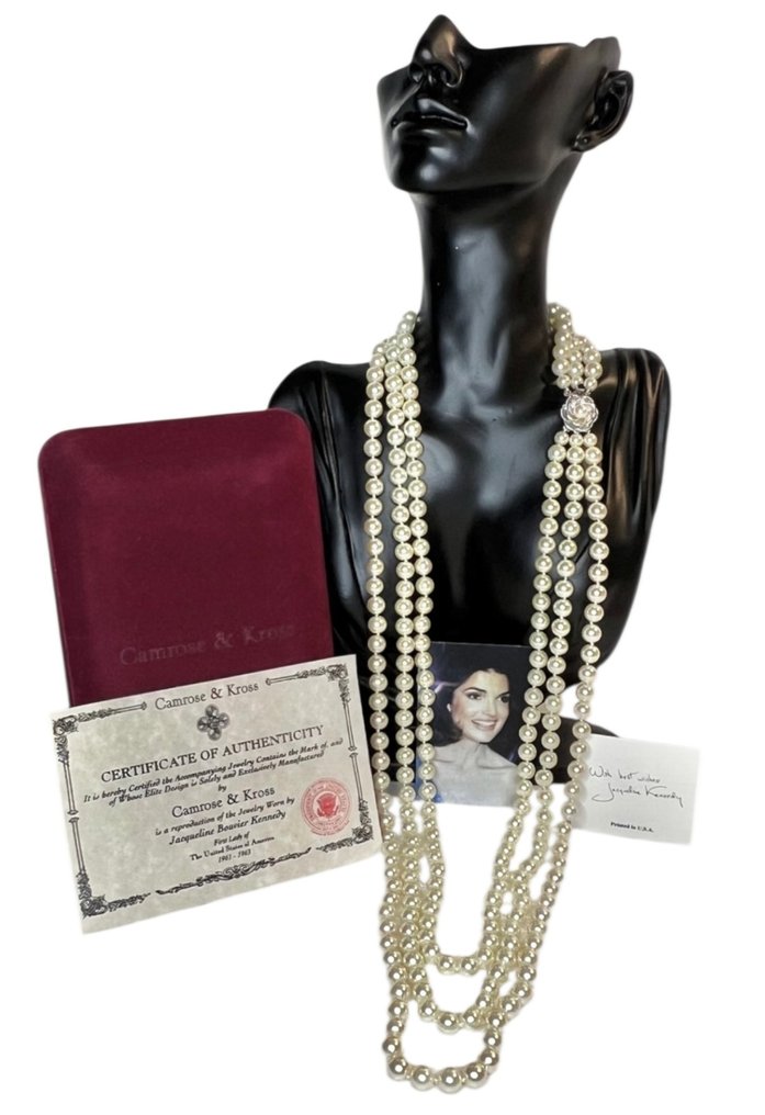 Camrose & Kross - Φανταστικά τρίδυχα μαργαριτάρια από τσέχικο γυαλί Jacqueline B Kennedy (JBK), με επιχρύσωση ροδιοίου - Κολιέ #1.0