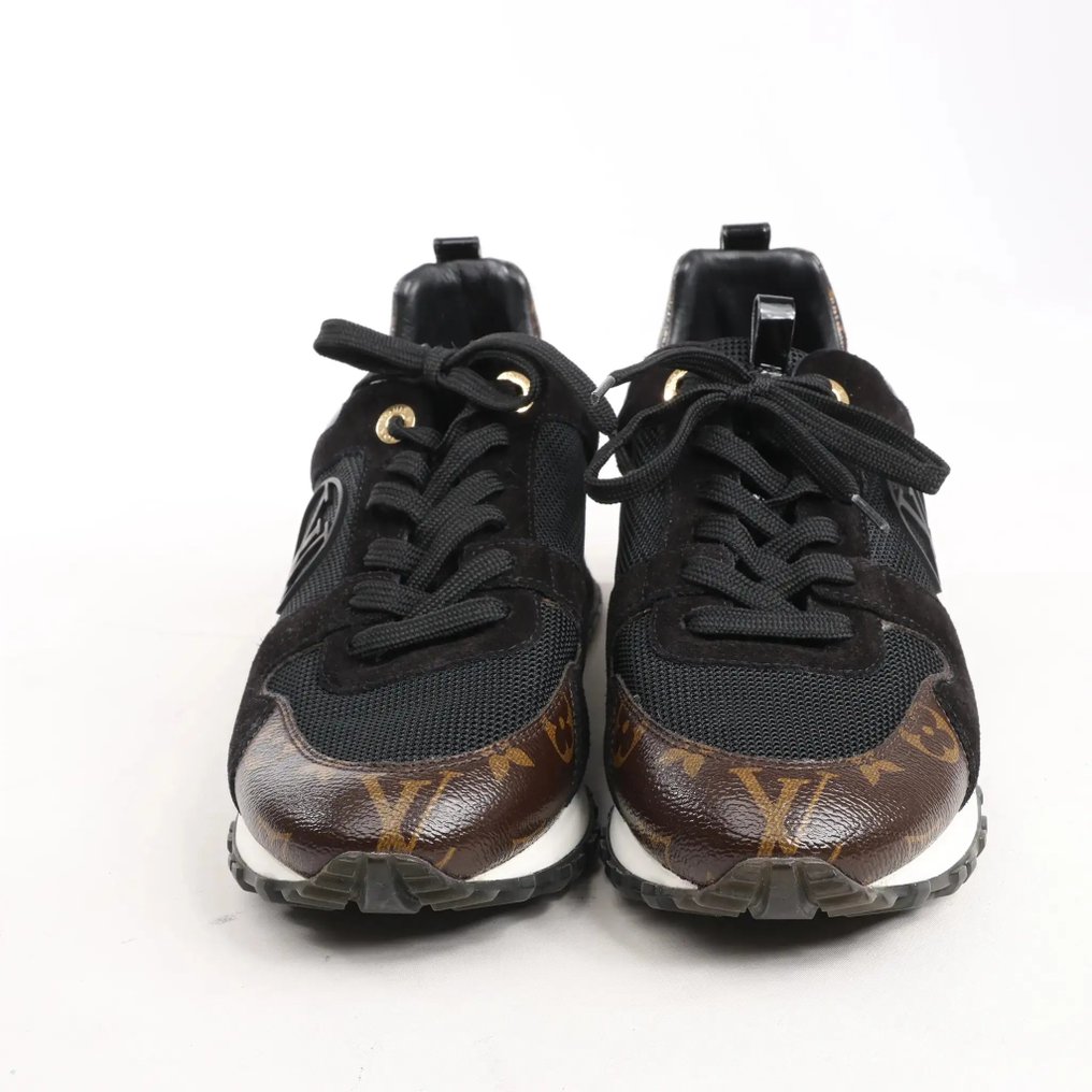 Louis Vuitton - Sneakers - Size: EU 38 #1.0