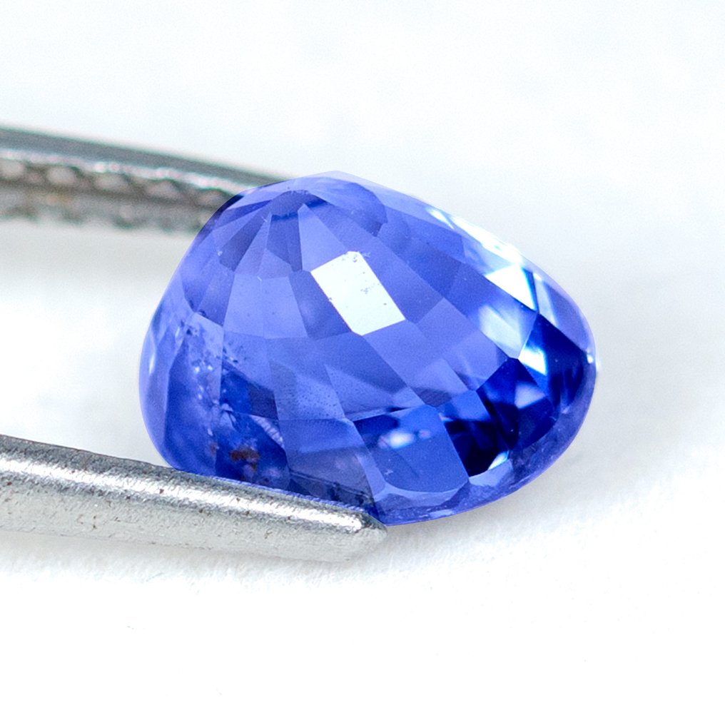 Sapphire  - 4.18 ct - Lotus Gemology #2.1
