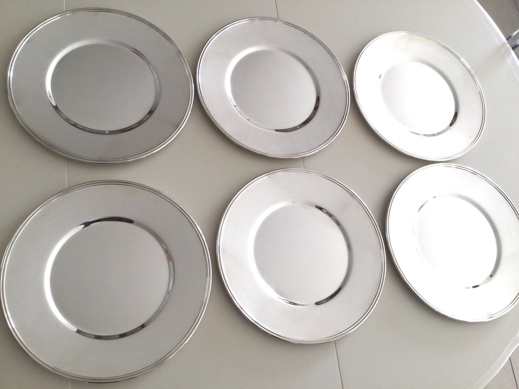 Orfèvrerie WILKENS , prestigieuse verzilverde onderzetborden - Table service for 6 - Silvered, serene design #2.1