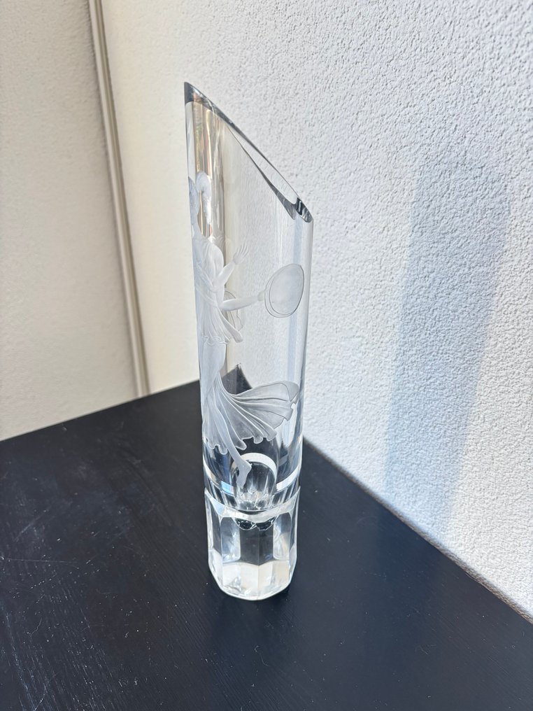Sculpture, Crystal Sculpture Vase with Engraved Dancer - 29 cm - Crystal #3.2