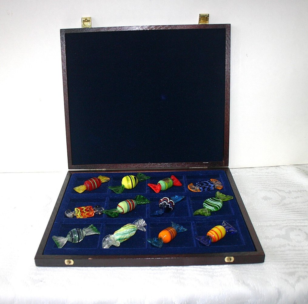 Murano - Messensteun (12) - Glas - Bonbon vorm #1.0