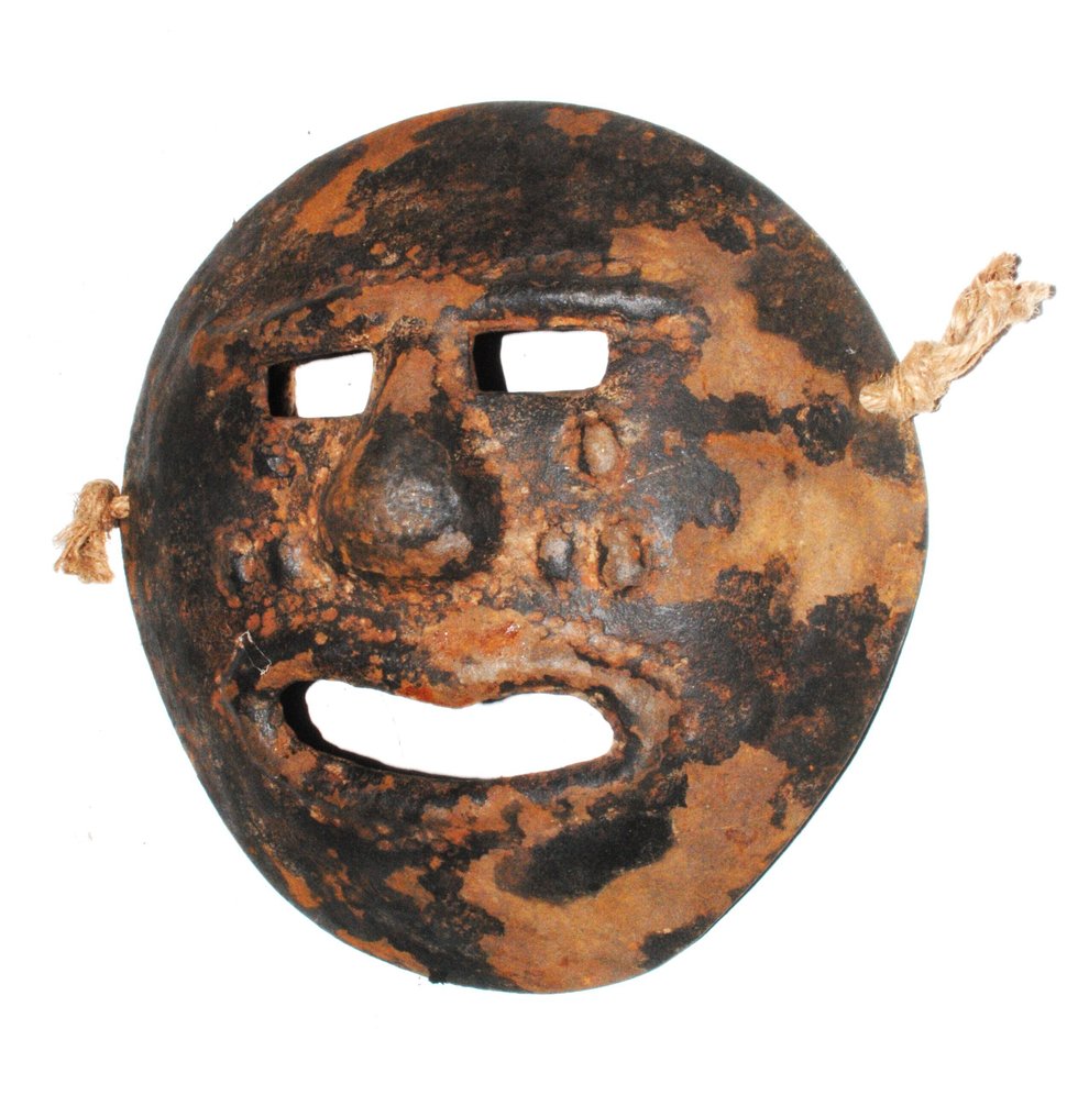 Máscara de ferro xamã Magar 22 cm com lágrimas - Nepal (Sem preço de reserva) #2.1