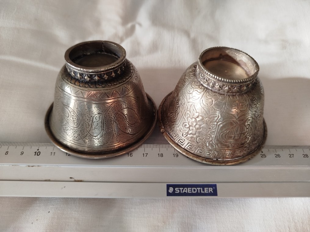 Δύο μπολ τσαγιού. - Ασημί - Τιμπετ/Κίνα - 19ος - 20ός αιώνας #1.0