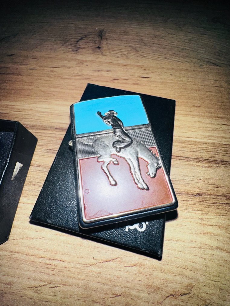 Ingen mindstepris - Lighter - Stål (rustfrit) #1.0