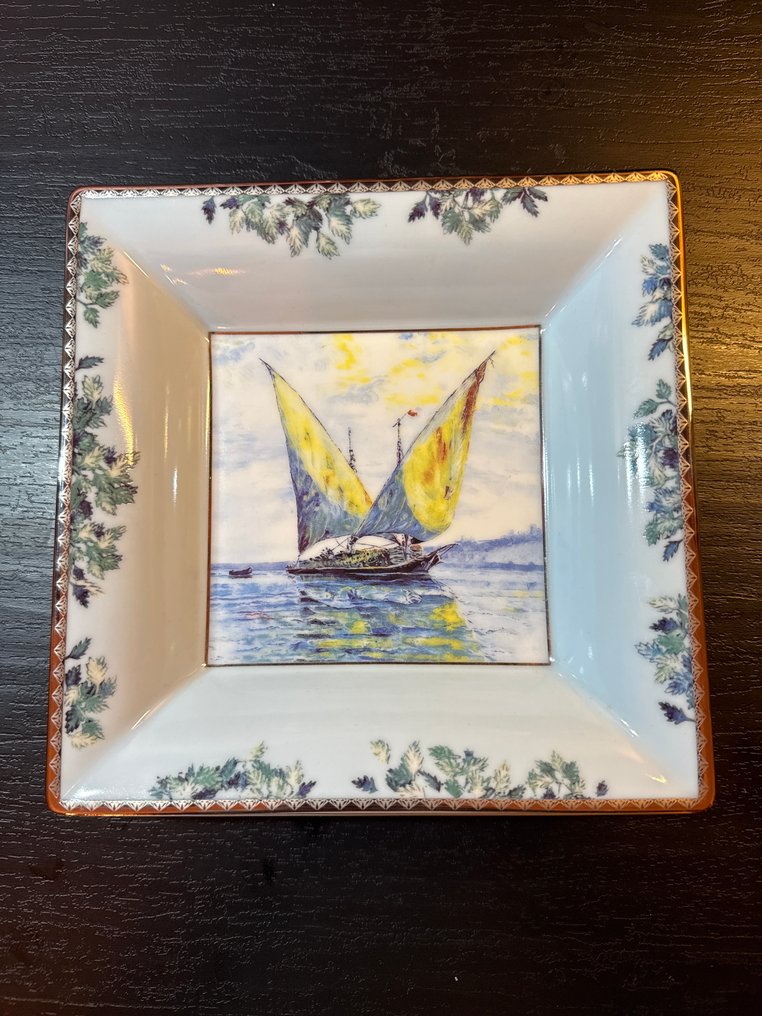 Vide poche - Limoges, Patek Philippe - Switzerland #1.0