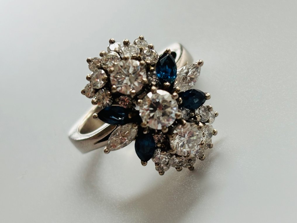 Βραδινό δαχτυλίδι - 18 καράτια Λευκός χρυσός - Ζαφείρι - Μεσαίωνας του αιώνα #1.0