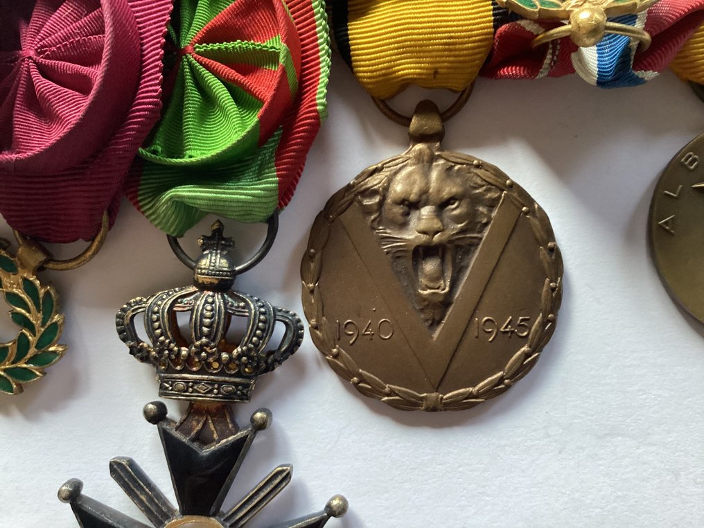 Βέλγιο - Στρατιωτικό μετάλλιο - Συνδυασμένη ομάδα διακρίσεων και μεταλλίων μνήμης. #4.3