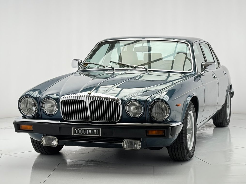 Daimler - Double Six 5.3 V12 S3 - NO RESERVE - 1980 #1.0