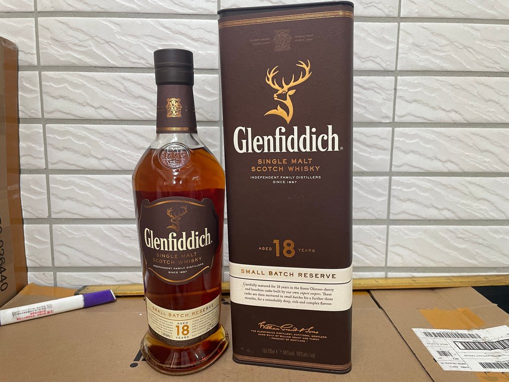 Glenfiddich 18 years old Small Batch No. 3401 - 700ml #1.0