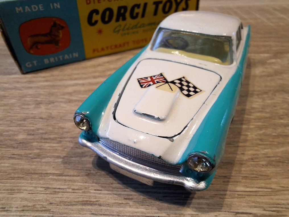 Corgi 1:43 - Modelbil - 309 Aston Martin DB4 Competition Model #2.1