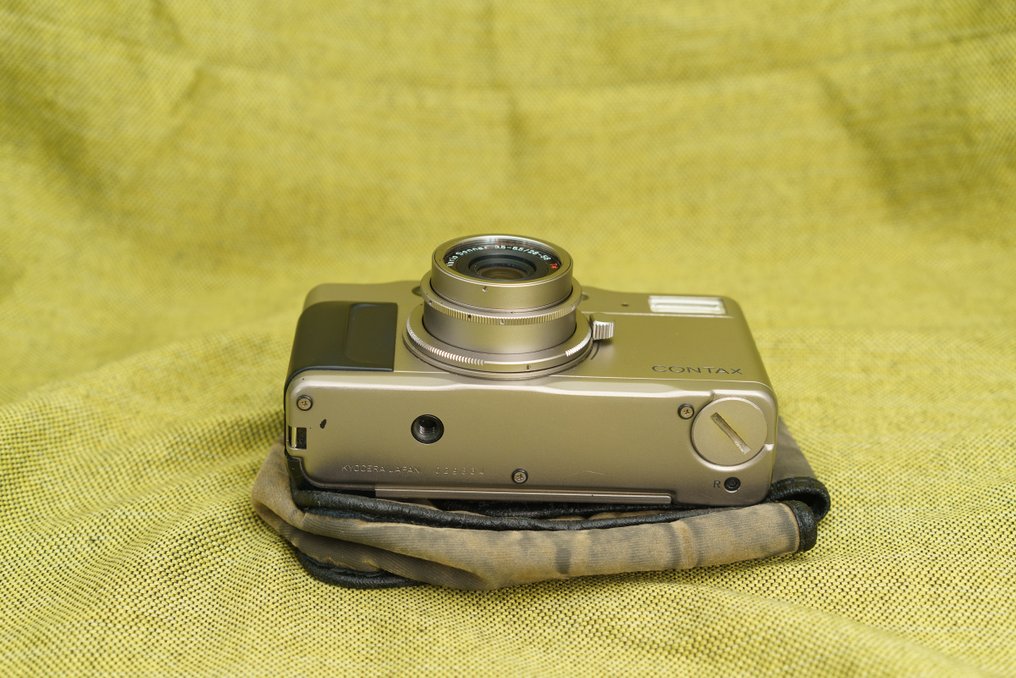 Contax T VS Αναλογική compact φωτογραφική μηχανή #2.1