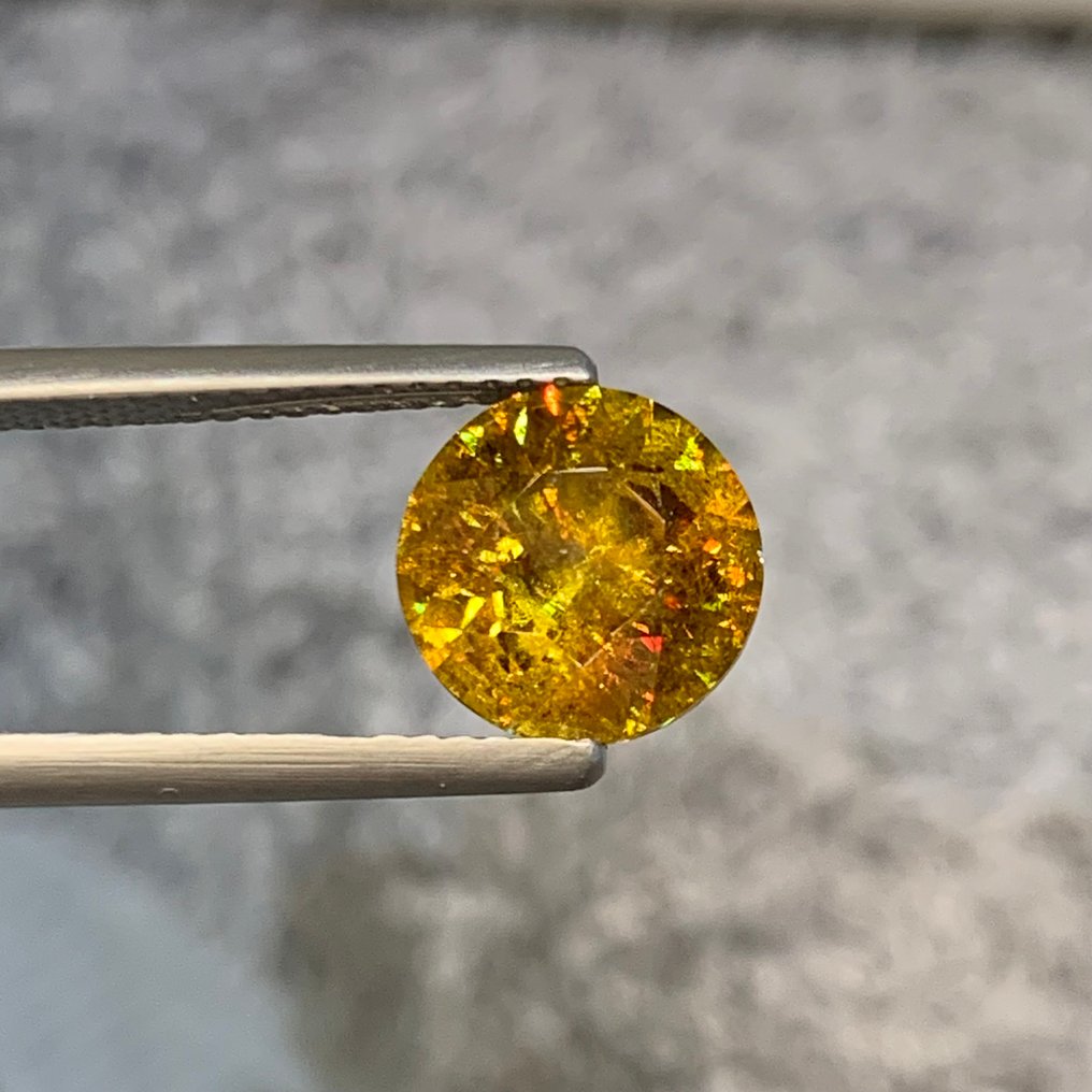 没有保留价 - 1 pcs  棕色, 黄色 榍石  - 2.43 ct - 意大利宝石学院（IGI） #4.3