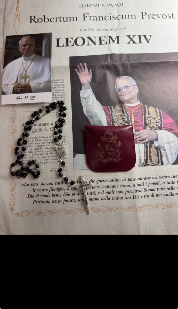 教皇利奥十四世的玫瑰念珠——在圣年会晤期间由教皇亲自释放——难得一见。 - 镀银 - 2025 - 大珍珠的玫瑰 #2.1